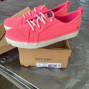 Kids/Adult size 6 Sperry Crest Vibe Neon Pink Brand New Never worn